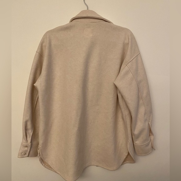 *SOLD* H&M oversized shacket size XS brand new condition - Picture 3 of 4